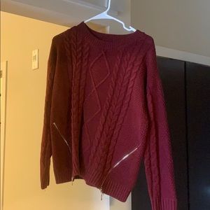Maroon sweater with zipper details